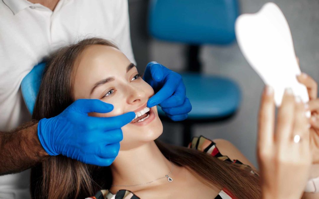 Ortodonzia Estetica: i migliori apparecchi dentali per adulti
